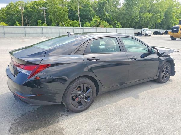 2021 HYUNDAI ELANTRA