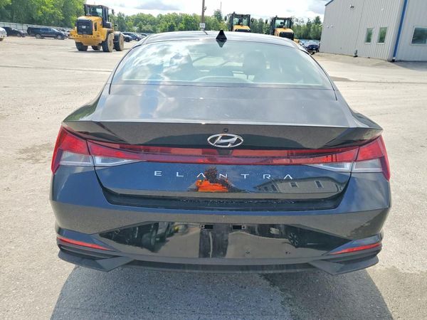 2021 HYUNDAI ELANTRA