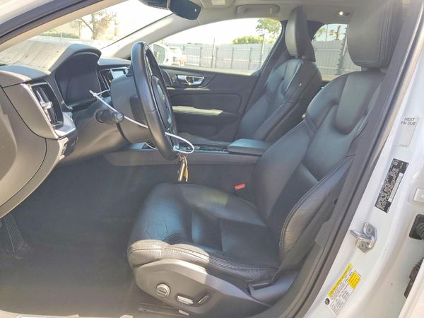 2020 VOLVO V60 CROSS COUNTRY