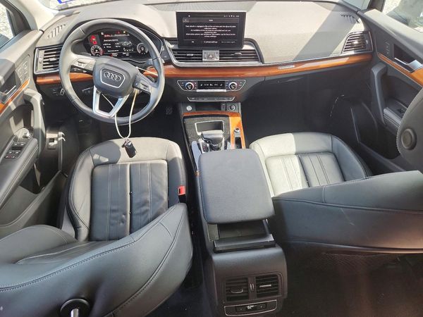 2022 AUDI Q5