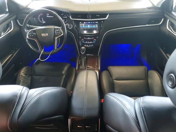 2017 CADILLAC XTS Livery — CKPT