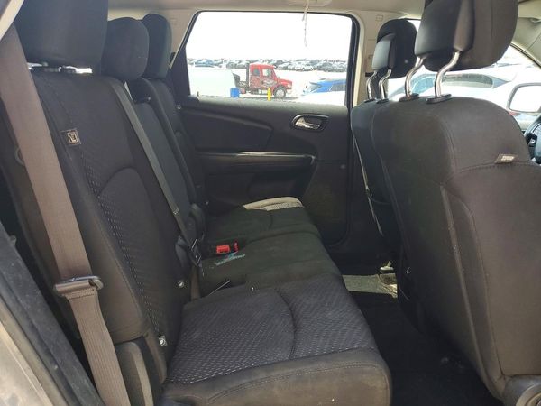 2019 DODGE JOURNEY SE