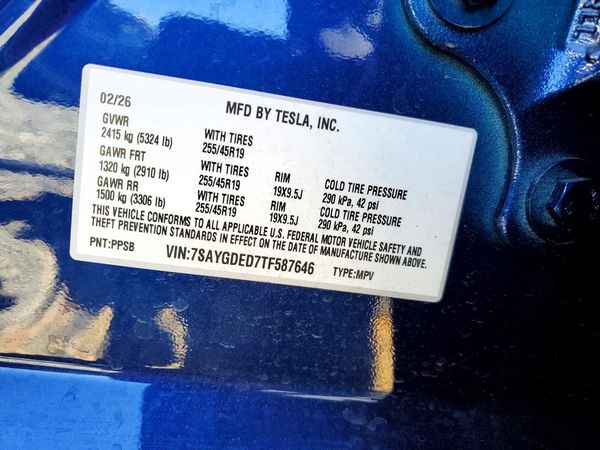 2026 TESLA MODEL Y