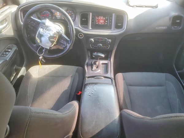 2017 DODGE CHARGER SE