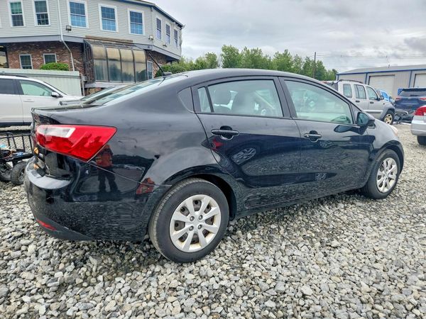 2015 KIA RIO GL - Middle-low
