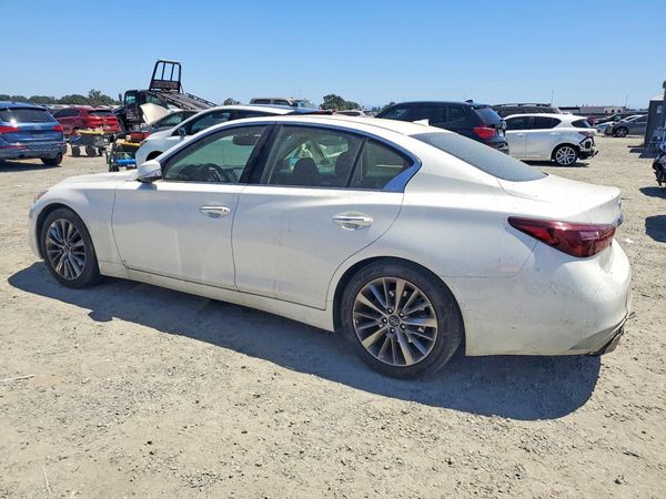 2018 INFINITI Q50