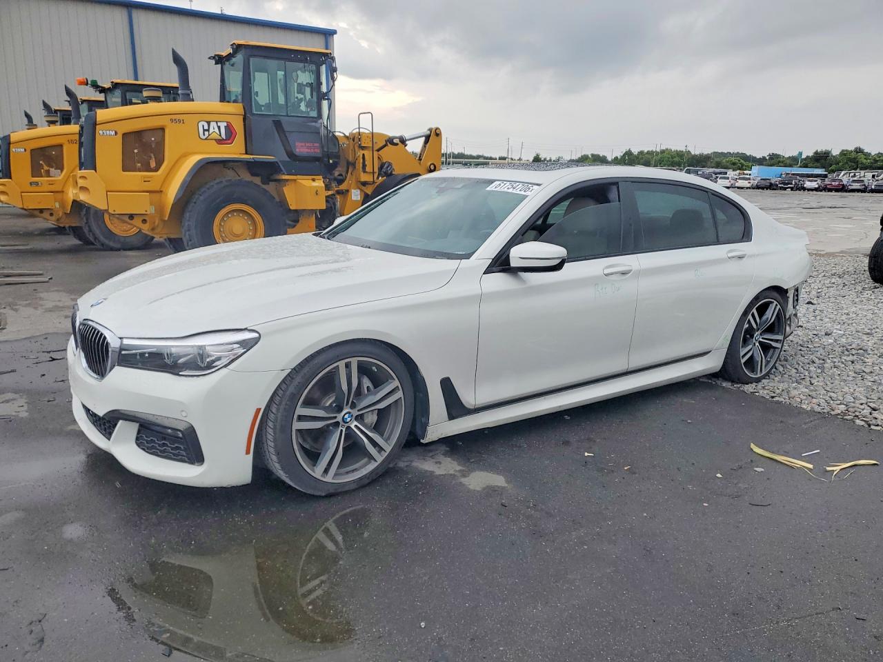 2019 BMW 740