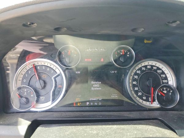 2017 RAM 1500 SLT