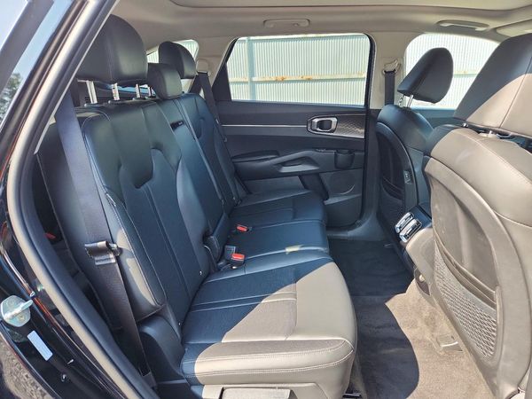 2026 KIA SORENTO
