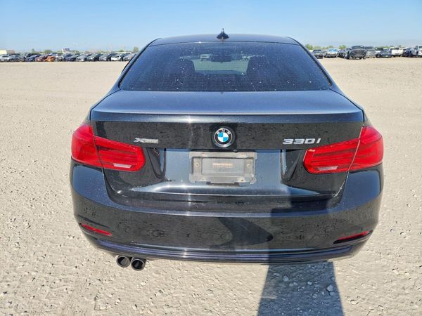 2018 BMW 330 xDrive SA