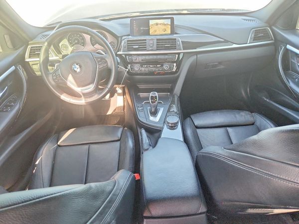 2018 BMW 330 xDrive SA