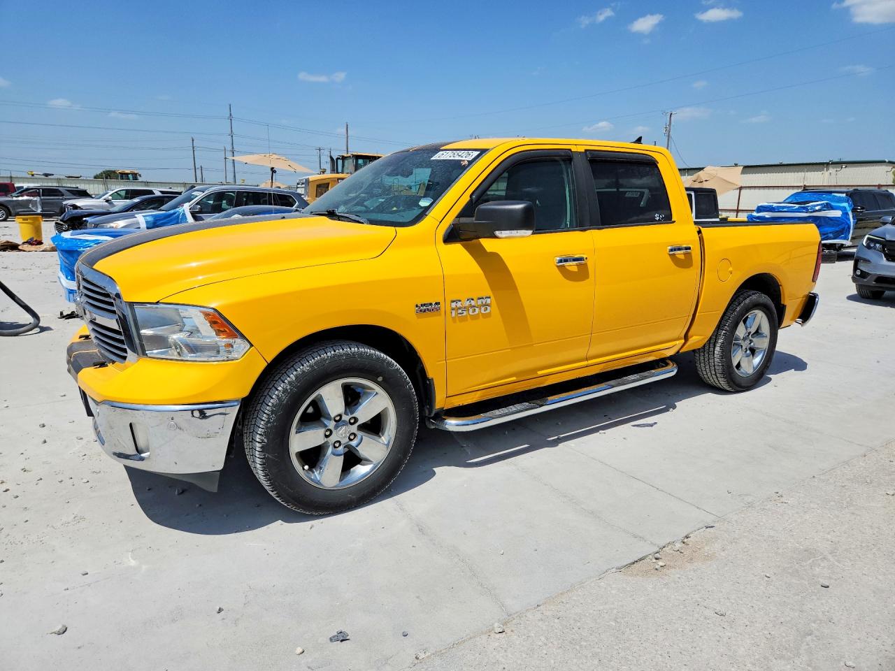 2016 RAM 1500 SLT CREW CAB 4X2