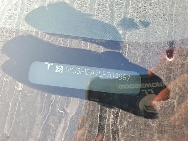 2020 TESLA MODEL 3