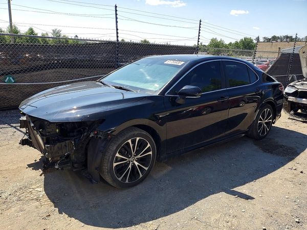 2020 TOYOTA CAMRY