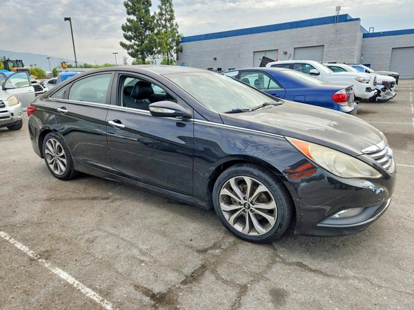 2014 HYUNDAI SONATA