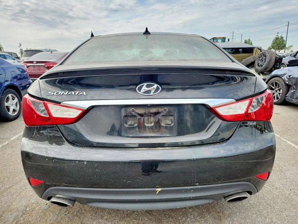 2014 HYUNDAI SONATA