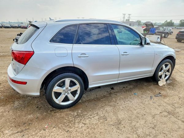 2012 AUDI Q5