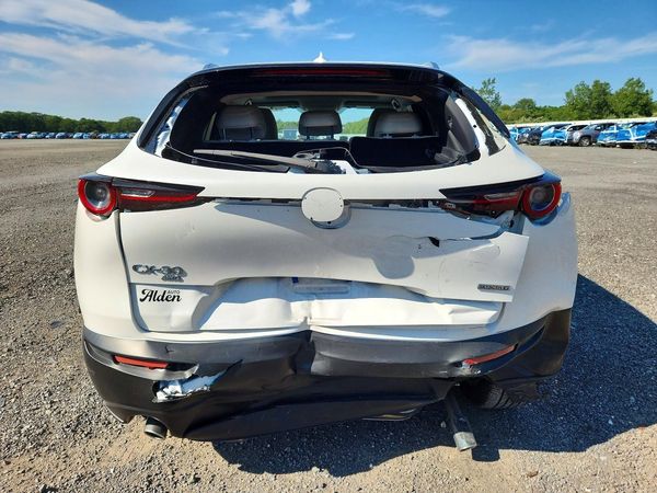 2024 MAZDA CX-30 Premium Package