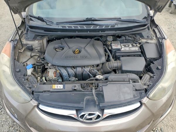 2013 HYUNDAI ELANTRA