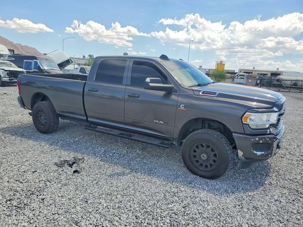 2020 RAM 3500 TRADESMAN CREW CAB 4X4