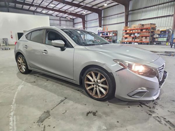 2015 MAZDA 3
