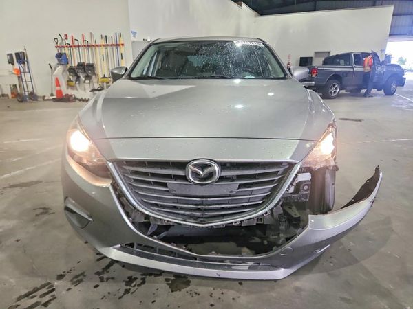 2015 MAZDA 3