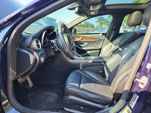 2018 MERCEDES-BENZ C C300d-4M