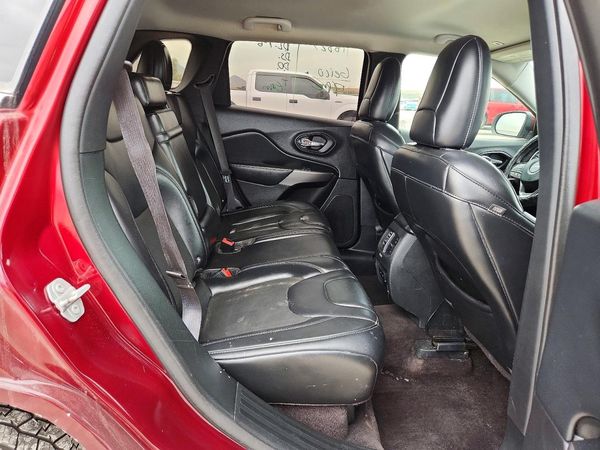 2019 JEEP CHEROKEE