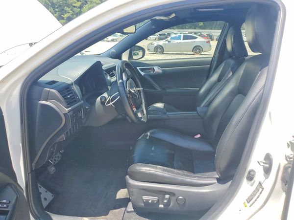 2012 LEXUS CT 200h