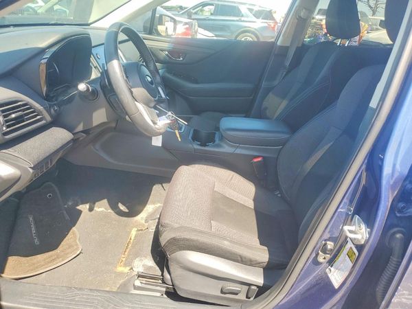 2022 SUBARU OUTBACK Premium