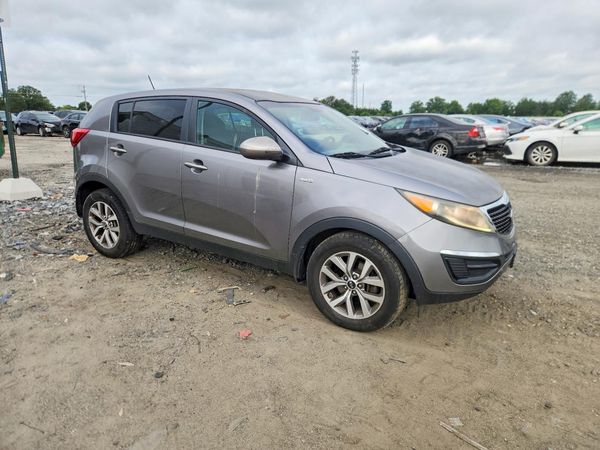 2015 KIA SPORTAGE GL - Middle-low