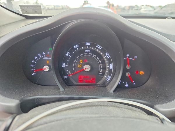 2015 KIA SPORTAGE GL - Middle-low