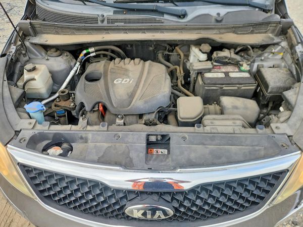 2015 KIA SPORTAGE GL - Middle-low