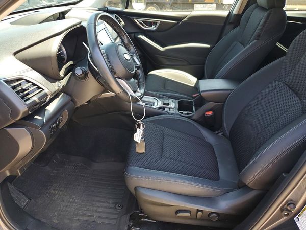 2021 SUBARU FORESTER