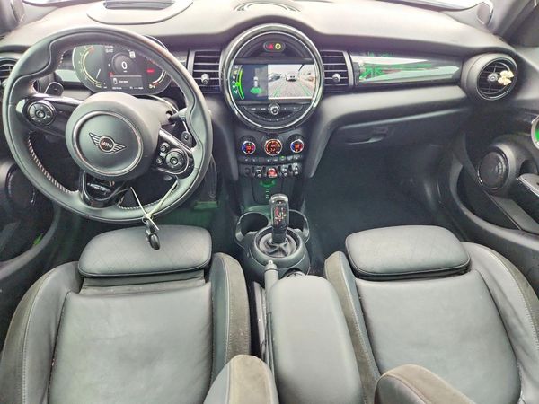 2021 MINI COOPER
