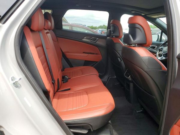 2023 KIA SPORTAGE SX-PRESTIGE or SX-P