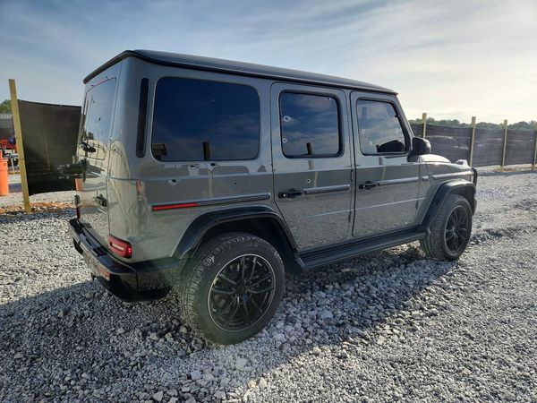 2025 MERCEDES-BENZ G