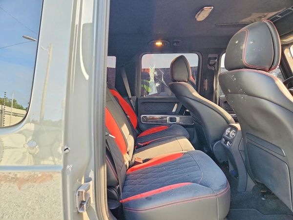 2025 MERCEDES-BENZ G