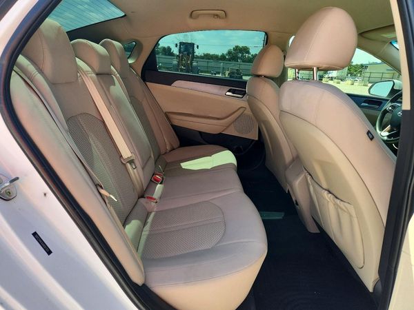 2018 HYUNDAI SONATA SE, Eco