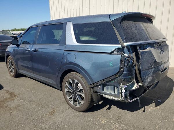 2022 KIA CARNIVAL EX