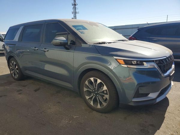 2022 KIA CARNIVAL EX