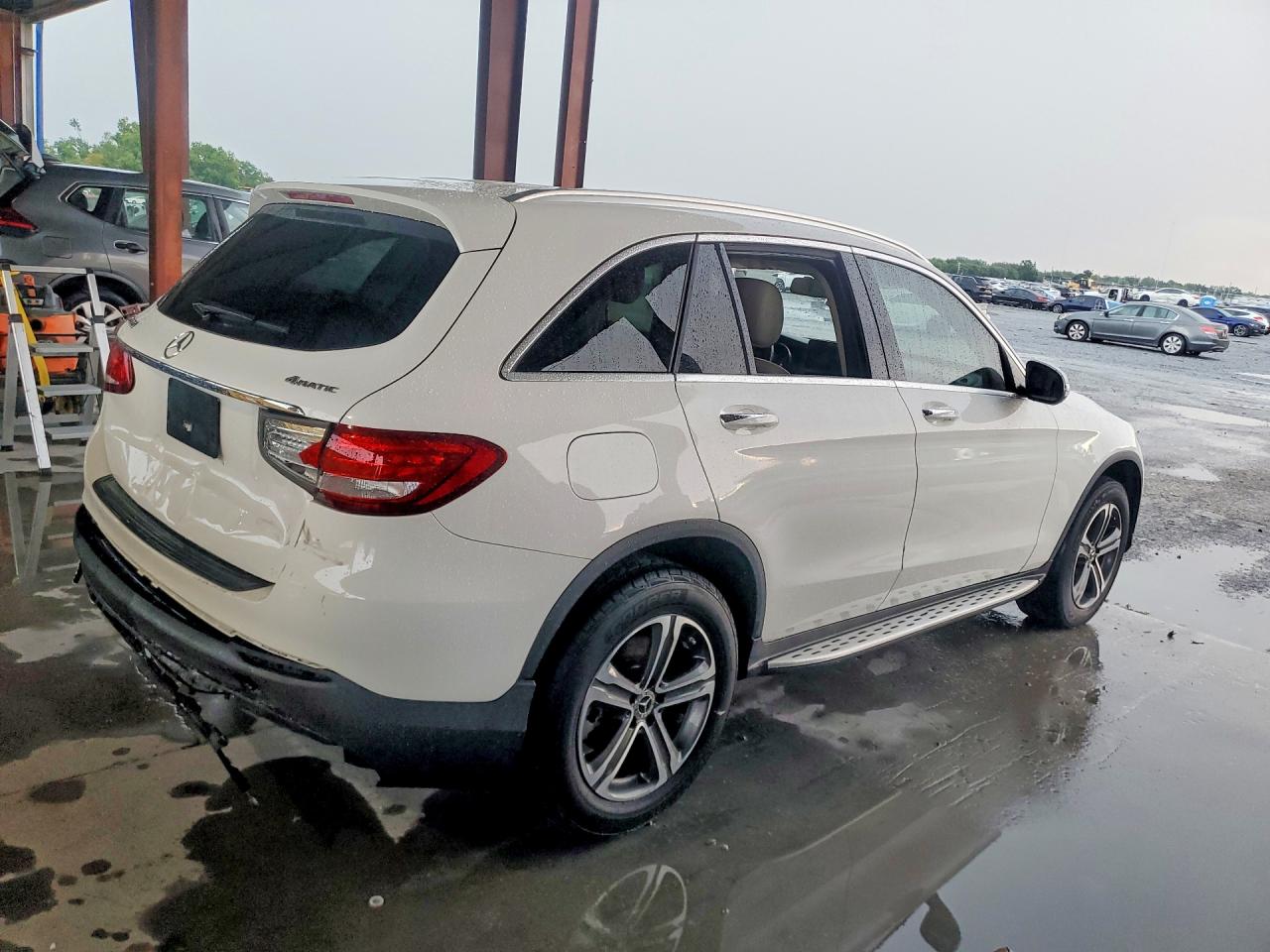 2019 MERCEDES-BENZ GLC GLC 300-4M