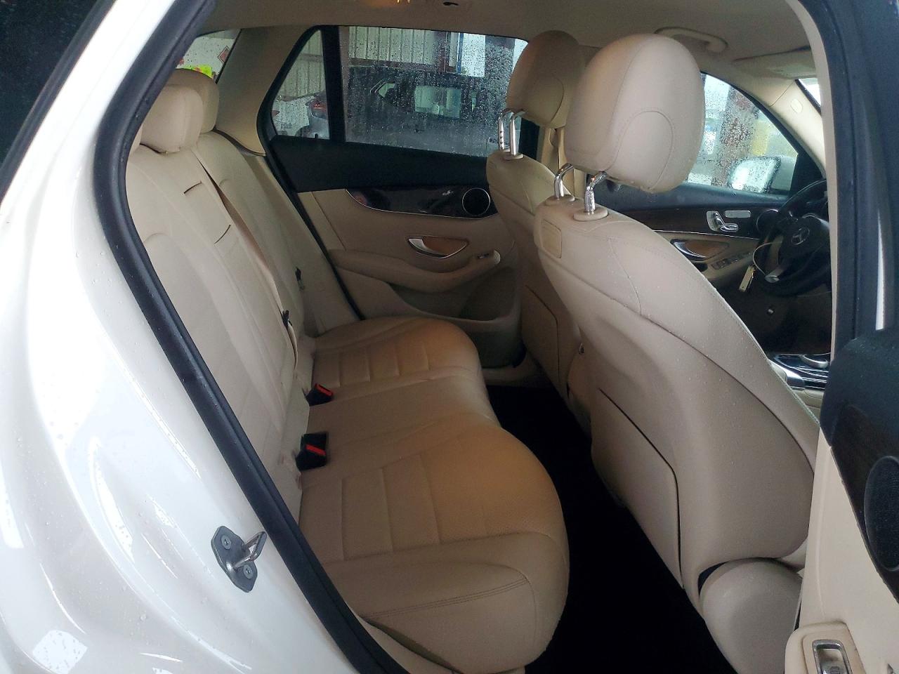 2019 MERCEDES-BENZ GLC GLC 300-4M