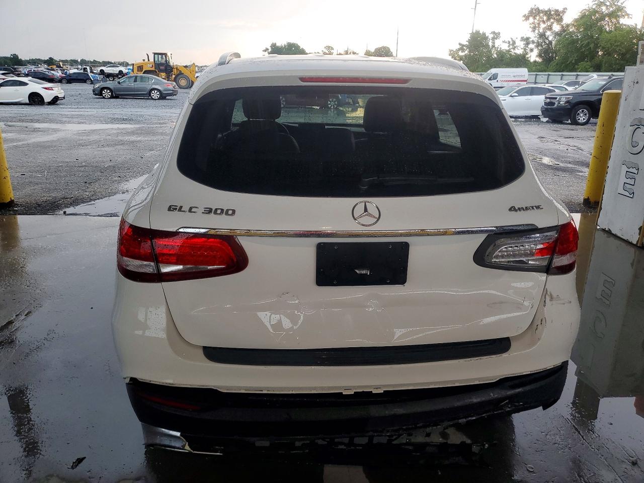 2019 MERCEDES-BENZ GLC GLC 300-4M