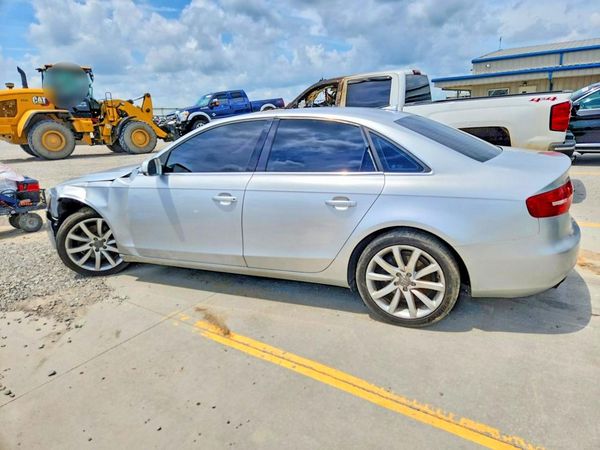 2013 AUDI A4 quattro Premium Plus