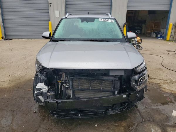 2023 HYUNDAI VENUE SEL, Limited