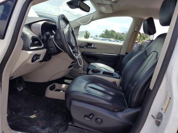 2022 CHRYSLER PACIFICA