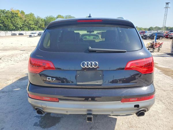 2013 AUDI Q7 Premium Plus