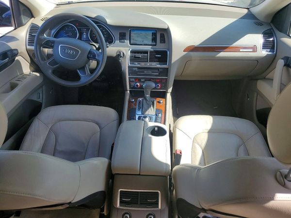 2013 AUDI Q7 Premium Plus