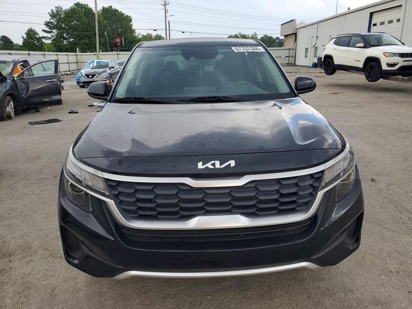2023 KIA SELTOS LX